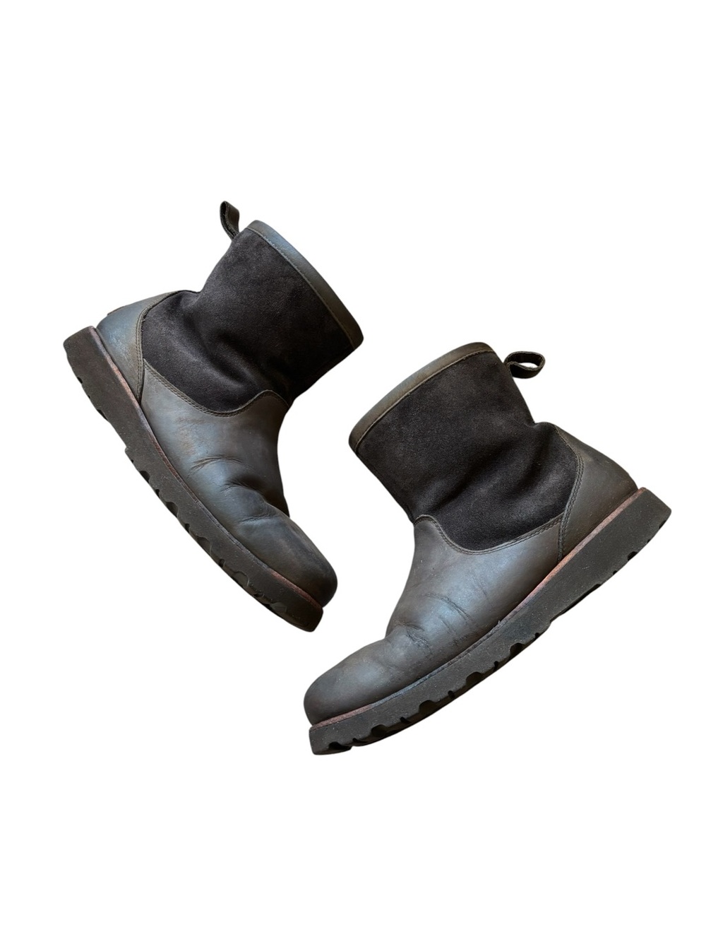 UGG || Men’s ‘Hendren’ TL Waterproof Winter Boot Size 10
